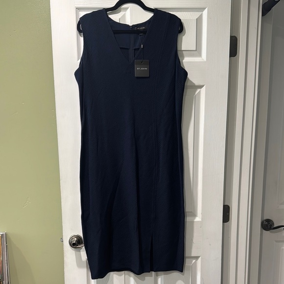 ST. JOHN Dress - Picture 1 of 13
